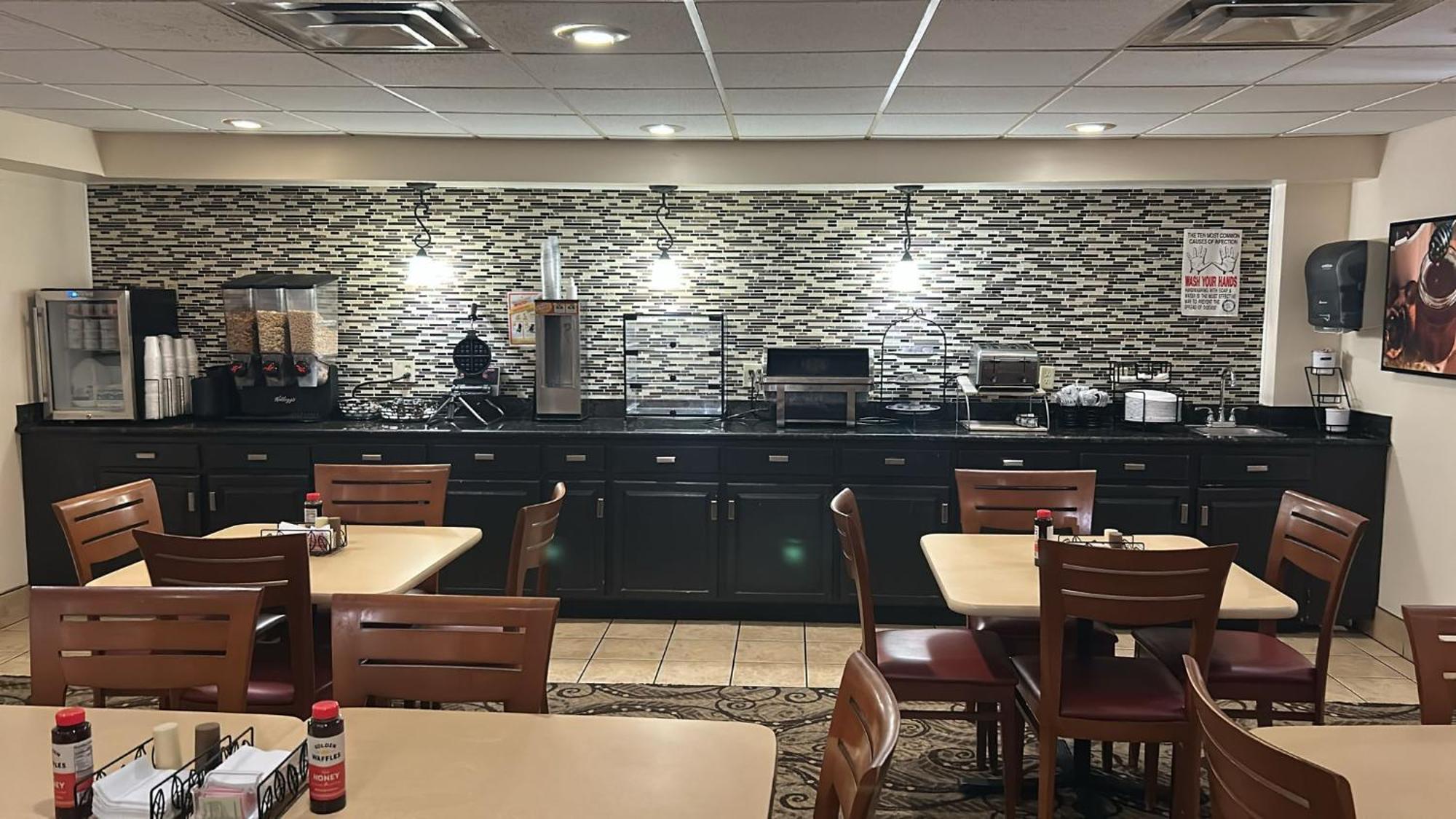 فندق بيست ويسترن هانتينجتون مول إن Barboursville المظهر الخارجي الصورة